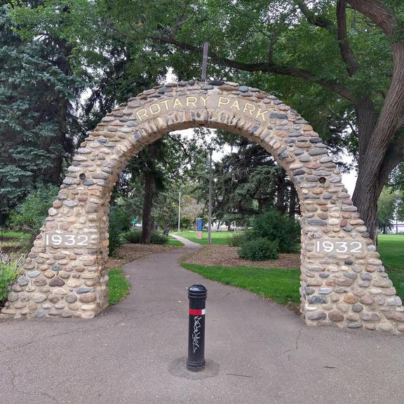 Entry arch to Rotary Park