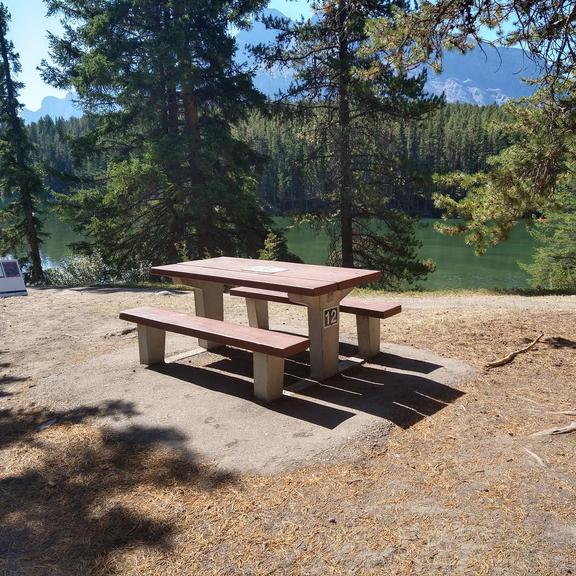 Picnic table at Johnson Lake in Banff