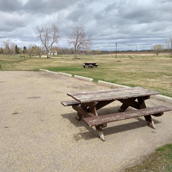 Picnic tables at Wetaskiwin Rest Centre