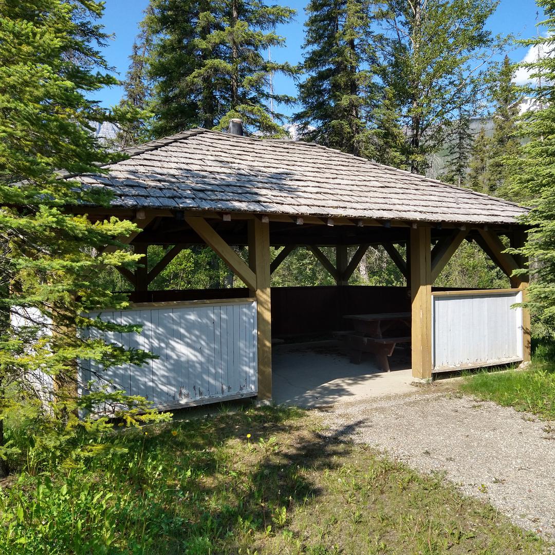 Picnic shelter at Vermilion Crossing